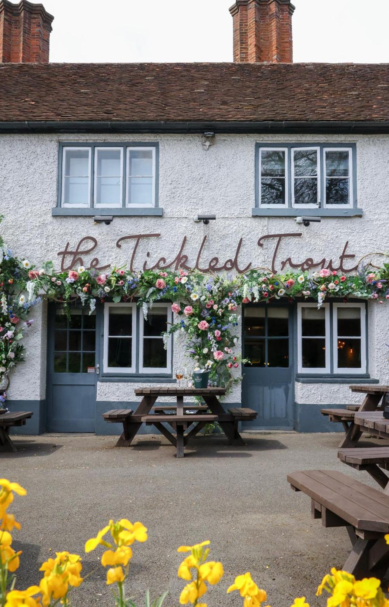 The Tickled Trout Hotel Maidstone Exterior foto
